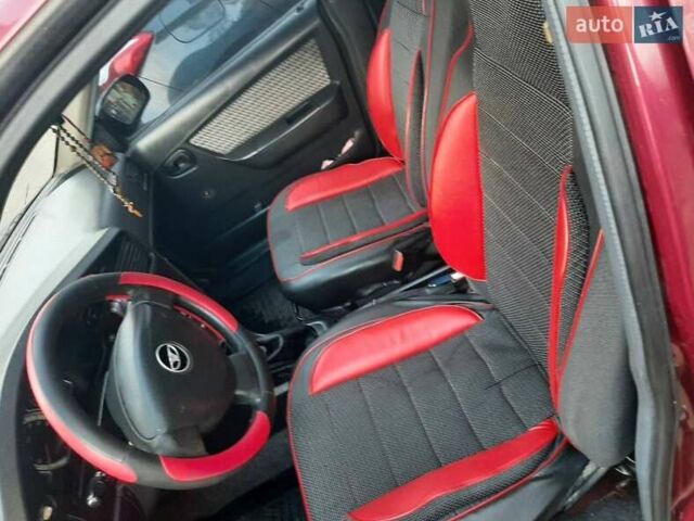 Красный Дэу Нексия, объемом двигателя 1.5 л и пробегом 220 тыс. км за 3000 $, фото 6 на Automoto.ua