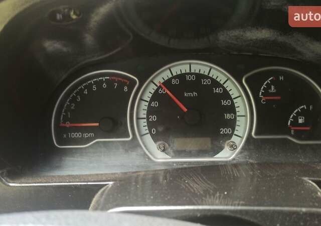 Красный Дэу Нексия, объемом двигателя 1.5 л и пробегом 135 тыс. км за 1600 $, фото 7 на Automoto.ua