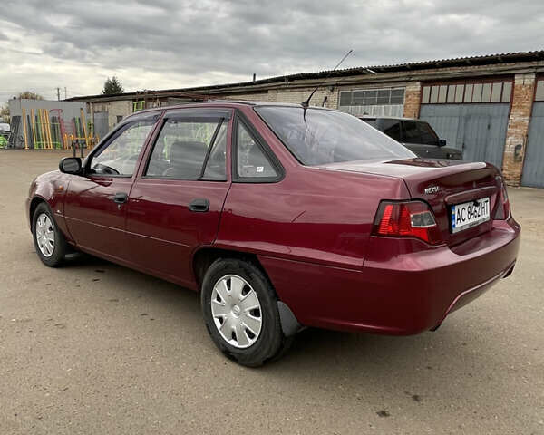 Красный Дэу Нексия, объемом двигателя 1.5 л и пробегом 211 тыс. км за 3250 $, фото 10 на Automoto.ua