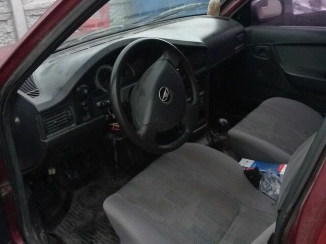 Красный Дэу Нексия, объемом двигателя 1.5 л и пробегом 170 тыс. км за 2200 $, фото 6 на Automoto.ua