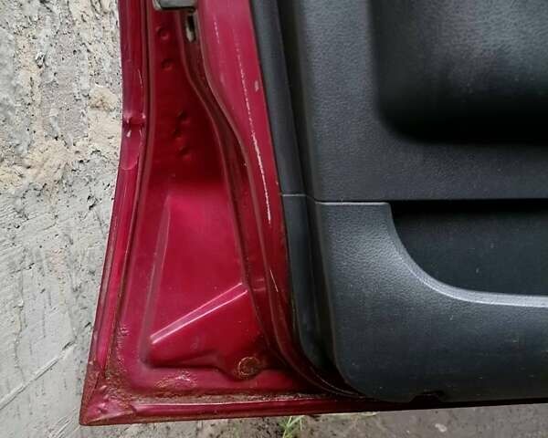 Красный Дэу Нексия, объемом двигателя 1.5 л и пробегом 250 тыс. км за 1300 $, фото 1 на Automoto.ua