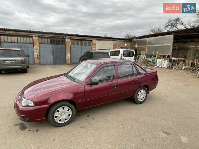 Красный Дэу Нексия, объемом двигателя 1.5 л и пробегом 211 тыс. км за 3250 $, фото 4 на Automoto.ua