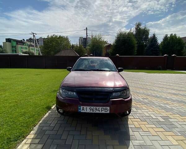 Красный Дэу Нексия, объемом двигателя 1.6 л и пробегом 359 тыс. км за 1700 $, фото 2 на Automoto.ua