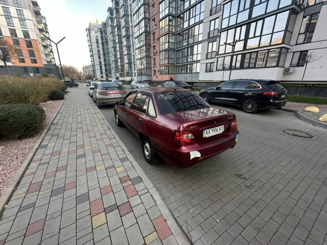 Красный Дэу Нексия, объемом двигателя 1.6 л и пробегом 193 тыс. км за 1500 $, фото 4 на Automoto.ua