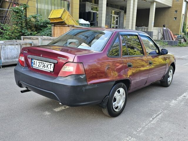 Дэу Нексия 2011 в Киеве на Automoto.ua Красный Дэу Нексия, объемом двигателя 1.5 л и пробегом 200 тыс. км за 900 $, фото 7 на Automoto.ua