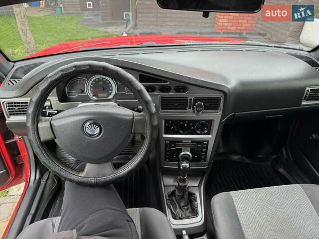 Красный Дэу Нексия, объемом двигателя 1.6 л и пробегом 136 тыс. км за 2900 $, фото 10 на Automoto.ua