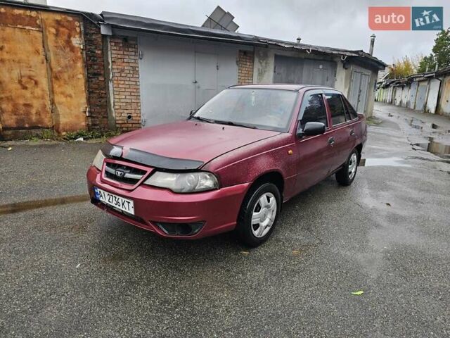 Деу Нексія 2011 у Києві на Automoto.ua Червоний Деу Нексія, об'ємом двигуна 1.5 л та пробігом 200 тис. км за 700 $, фото 10 на Automoto.ua