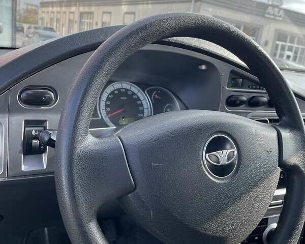Червоний Деу Нексія, об'ємом двигуна 1.5 л та пробігом 45 тис. км за 4200 $, фото 17 на Automoto.ua