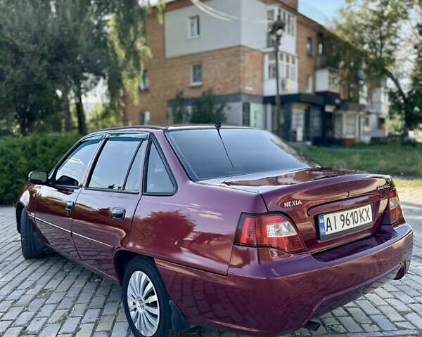 Красный Дэу Нексия, объемом двигателя 1.5 л и пробегом 270 тыс. км за 2750 $, фото 5 на Automoto.ua