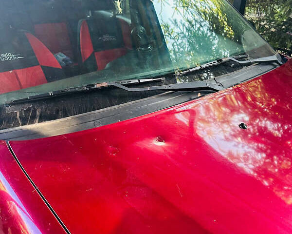 Червоний Деу Нексія, об'ємом двигуна 1.6 л та пробігом 168 тис. км за 3000 $, фото 8 на Automoto.ua