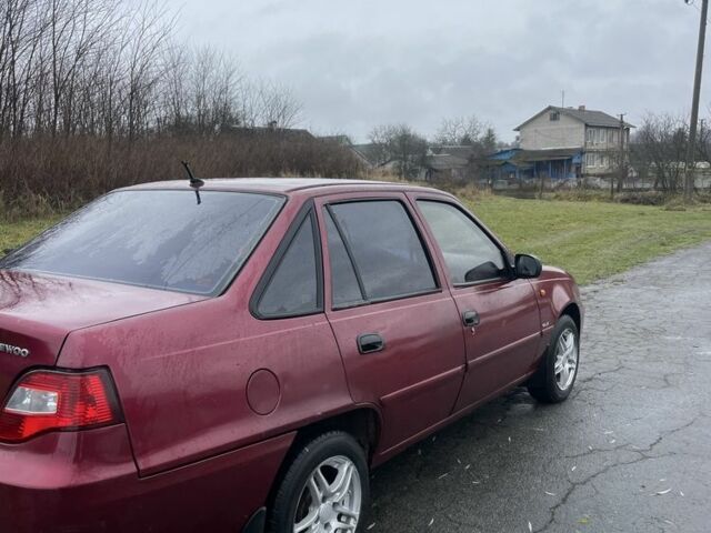 Червоний Деу Нексія, об'ємом двигуна 0 л та пробігом 160 тис. км за 1700 $, фото 4 на Automoto.ua