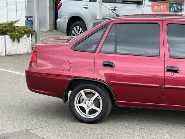 Красный Дэу Нексия, объемом двигателя 1.6 л и пробегом 188 тыс. км за 3199 $, фото 7 на Automoto.ua
