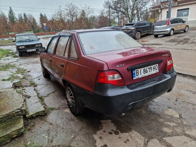 Червоний Деу Нексія, об'ємом двигуна 1.5 л та пробігом 130 тис. км за 1750 $, фото 3 на Automoto.ua