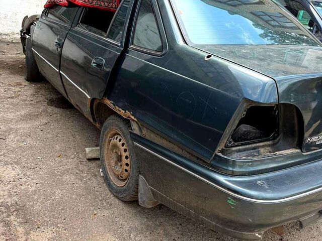 Дэу Нексия, объемом двигателя 1.8 л и пробегом 160 тыс. км за 600 $, фото 2 на Automoto.ua