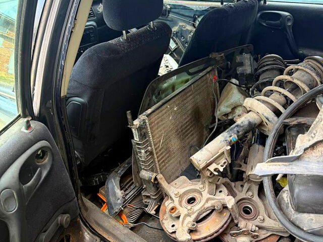 Дэу Нексия, объемом двигателя 1.8 л и пробегом 160 тыс. км за 600 $, фото 10 на Automoto.ua