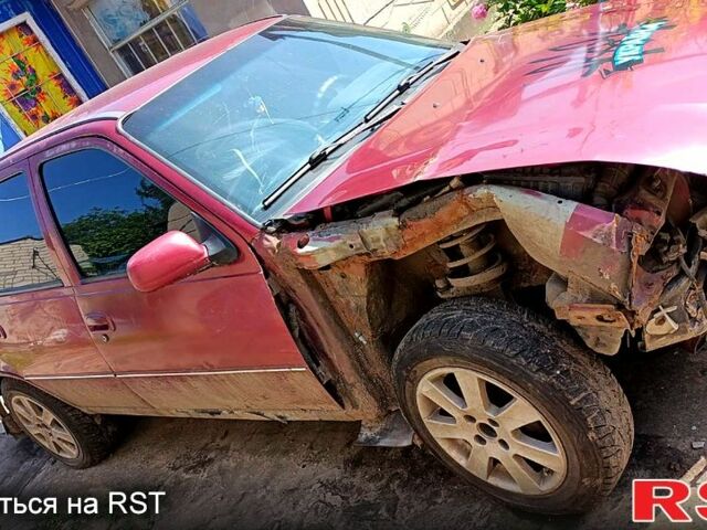 Деу Нексія, об'ємом двигуна 1.5 л та пробігом 260 тис. км за 1000 $, фото 4 на Automoto.ua