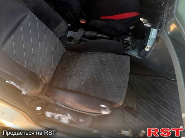 Деу Нексія, об'ємом двигуна 1.6 л та пробігом 200 тис. км за 900 $, фото 3 на Automoto.ua
