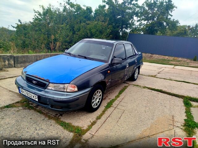 Дэу Нексия, объемом двигателя 1.5 л и пробегом 175 тыс. км за 1200 $, фото 3 на Automoto.ua