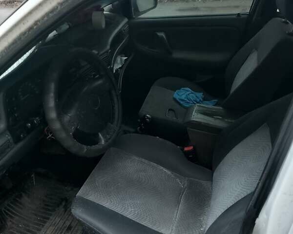 Дэу Нексия, объемом двигателя 1.5 л и пробегом 210 тыс. км за 1300 $, фото 3 на Automoto.ua