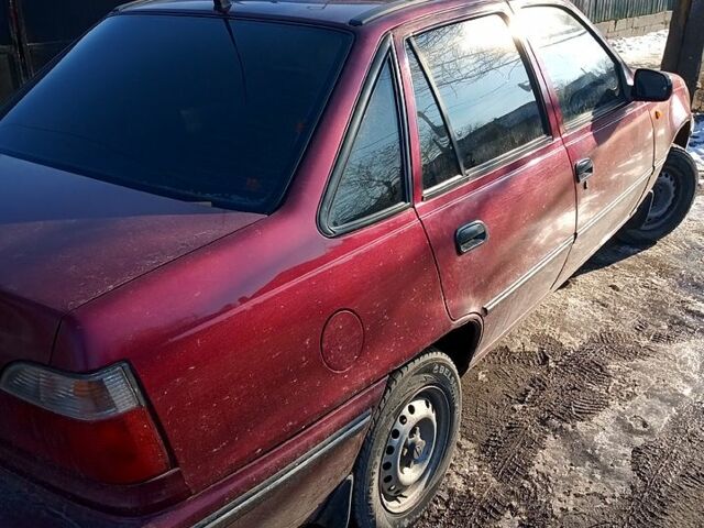 Дэу Нексия, объемом двигателя 15 л и пробегом 100 тыс. км за 1499 $, фото 2 на Automoto.ua