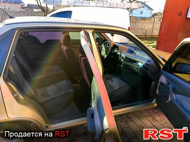 Дэу Нексия, объемом двигателя 1.5 л и пробегом 55 тыс. км за 2800 $, фото 7 на Automoto.ua