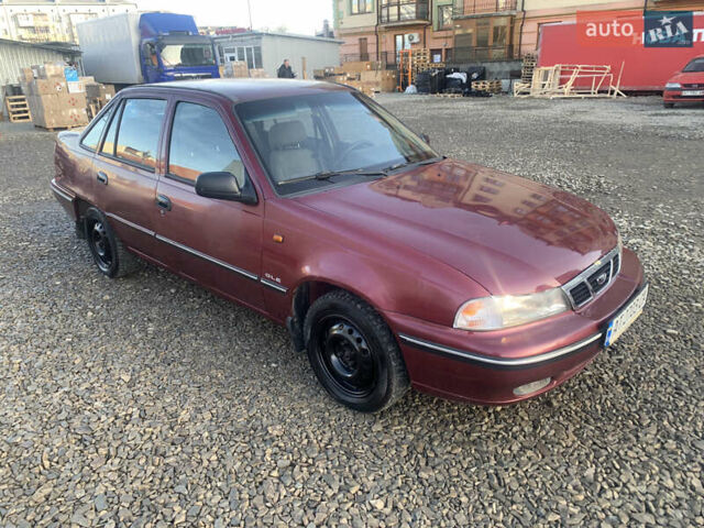 Дэу Нексия, объемом двигателя 1.5 л и пробегом 240 тыс. км за 700 $, фото 1 на Automoto.ua