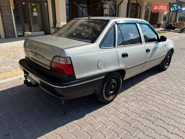 Дэу Нексия, объемом двигателя 1.6 л и пробегом 150 тыс. км за 1700 $, фото 6 на Automoto.ua
