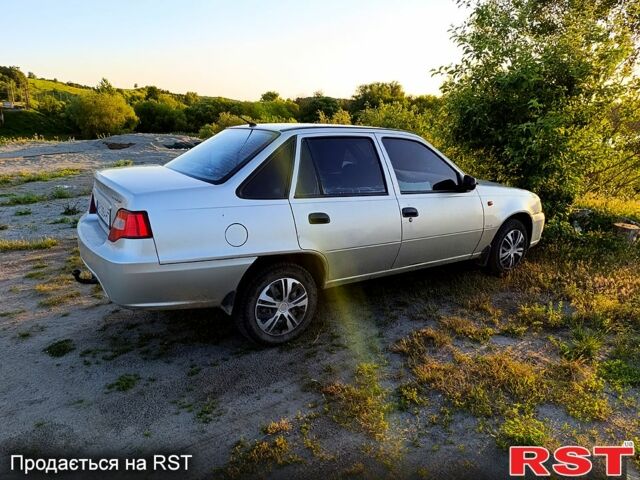 Деу Нексія, об'ємом двигуна 1.5 л та пробігом 180 тис. км за 1250 $, фото 1 на Automoto.ua