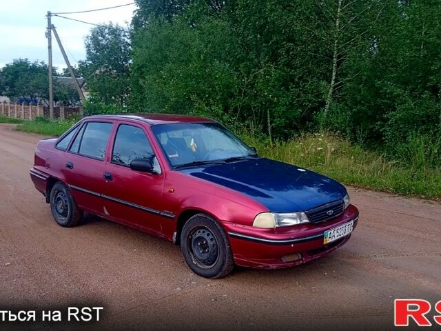 Дэу Нексия, объемом двигателя 1.5 л и пробегом 350 тыс. км за 640 $, фото 2 на Automoto.ua