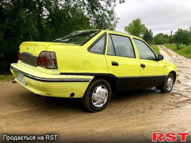 Дэу Нексия, объемом двигателя 1.5 л и пробегом 303 тыс. км за 850 $, фото 4 на Automoto.ua