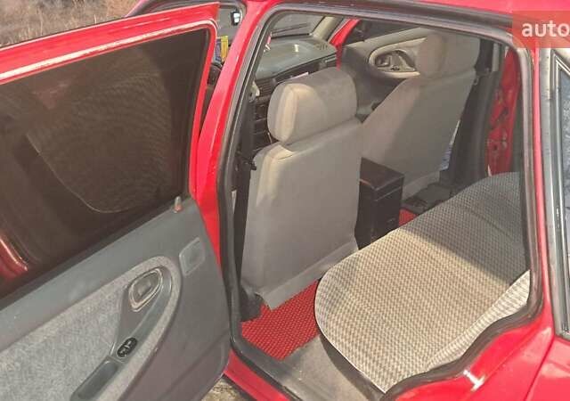 Дэу Нексия, объемом двигателя 1.5 л и пробегом 273 тыс. км за 2300 $, фото 5 на Automoto.ua