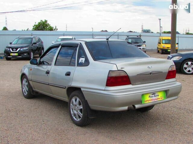 Дэу Нексия, объемом двигателя 0 л и пробегом 349 тыс. км за 1998 $, фото 2 на Automoto.ua