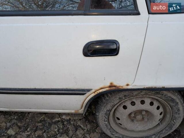 Дэу Нексия, объемом двигателя 1.5 л и пробегом 95 тыс. км за 1700 $, фото 1 на Automoto.ua