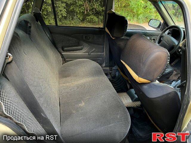 Дэу Нексия, объемом двигателя 1.5 л и пробегом 230 тыс. км за 700 $, фото 4 на Automoto.ua