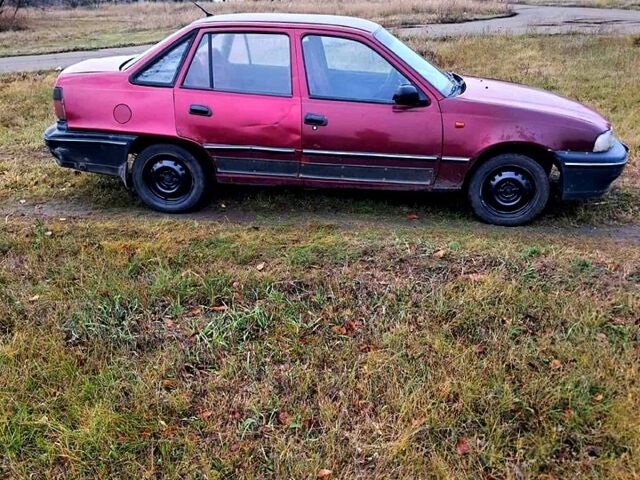 Дэу Нексия, объемом двигателя 1.5 л и пробегом 0 тыс. км за 800 $, фото 3 на Automoto.ua