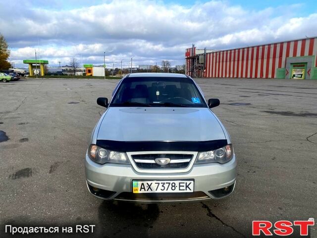 Дэу Нексия, объемом двигателя 1.5 л и пробегом 170 тыс. км за 2250 $, фото 2 на Automoto.ua