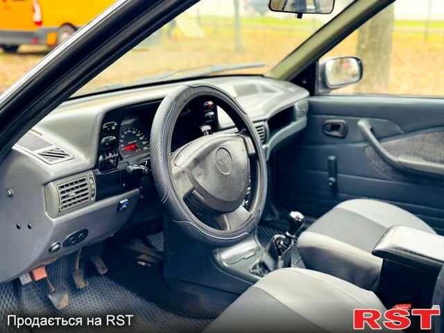 Дэу Нексия, объемом двигателя 1.5 л и пробегом 190 тыс. км за 1300 $, фото 4 на Automoto.ua