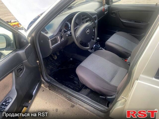 Дэу Нексия, объемом двигателя 1.5 л и пробегом 170 тыс. км за 2250 $, фото 5 на Automoto.ua