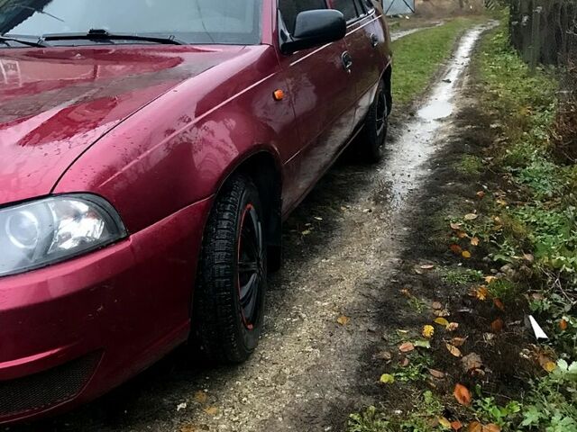 Деу Нексія, об'ємом двигуна 1.5 л та пробігом 107 тис. км за 2000 $, фото 3 на Automoto.ua