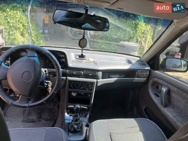 Деу Нексія, об'ємом двигуна 1.5 л та пробігом 90 тис. км за 2200 $, фото 7 на Automoto.ua