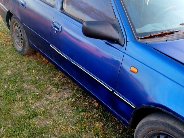 Дэу Нексия, объемом двигателя 1.6 л и пробегом 250 тыс. км за 700 $, фото 1 на Automoto.ua