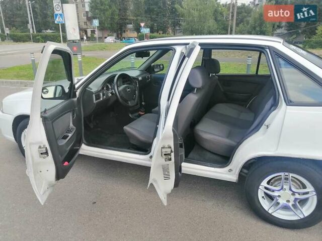 Дэу Нексия, объемом двигателя 1.5 л и пробегом 196 тыс. км за 2100 $, фото 4 на Automoto.ua