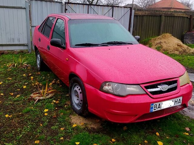 Дэу Нексия, объемом двигателя 1.6 л и пробегом 200 тыс. км за 1700 $, фото 3 на Automoto.ua