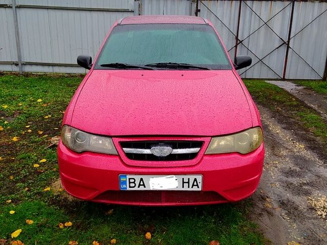 Дэу Нексия, объемом двигателя 1.6 л и пробегом 200 тыс. км за 1700 $, фото 2 на Automoto.ua