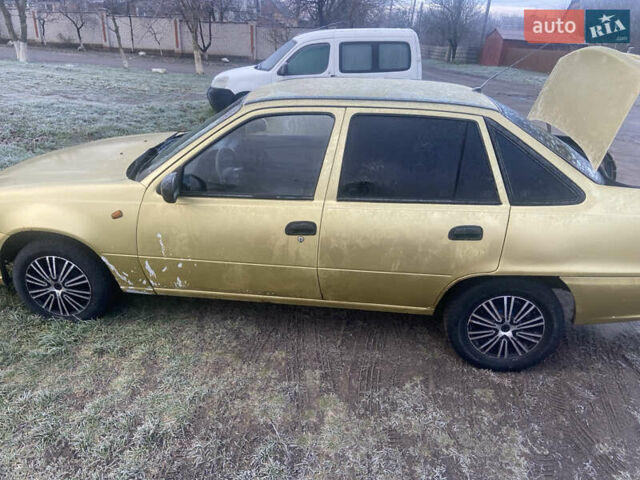 Дэу Нексия, объемом двигателя 1.5 л и пробегом 260 тыс. км за 800 $, фото 2 на Automoto.ua