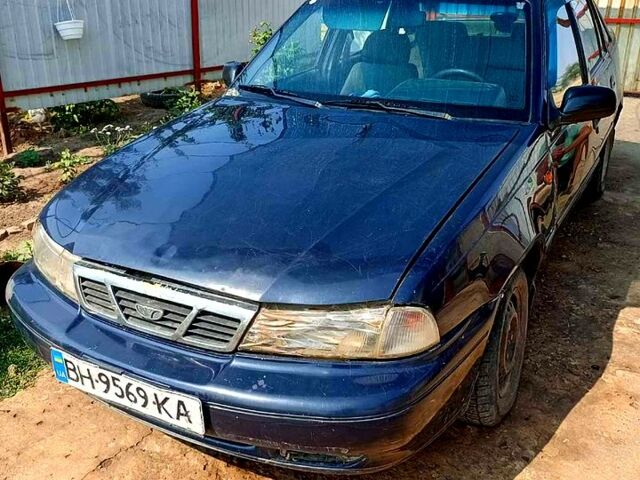 Дэу Нексия, объемом двигателя 1.5 л и пробегом 500 тыс. км за 700 $, фото 1 на Automoto.ua