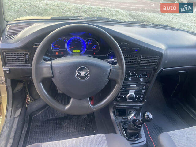 Дэу Нексия, объемом двигателя 1.5 л и пробегом 260 тыс. км за 800 $, фото 10 на Automoto.ua