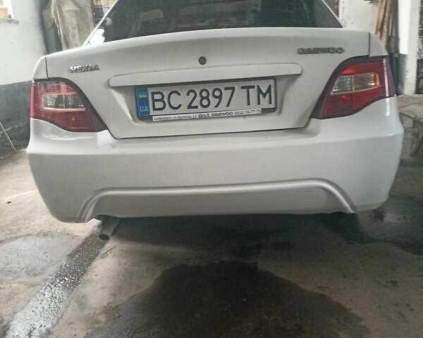 Дэу Нексия, объемом двигателя 1.5 л и пробегом 206 тыс. км за 2300 $, фото 9 на Automoto.ua