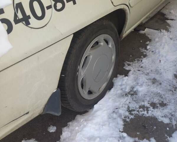 Дэу Нексия, объемом двигателя 1.6 л и пробегом 160 тыс. км за 3600 $, фото 18 на Automoto.ua