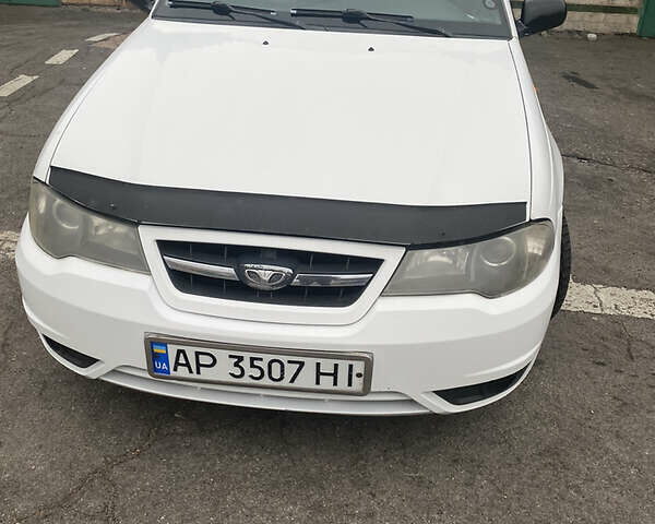 Деу Нексія, об'ємом двигуна 1.6 л та пробігом 110 тис. км за 3200 $, фото 5 на Automoto.ua